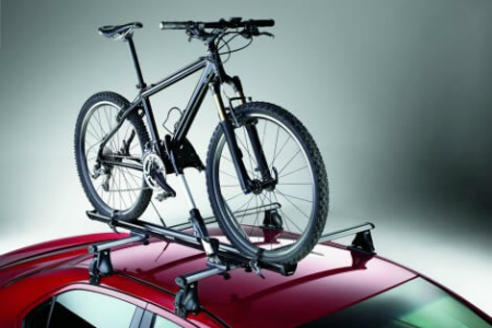 Ford roof rack with a bike