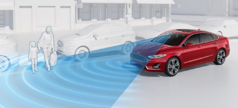2019 Ford Fusion with pre-collision assist
