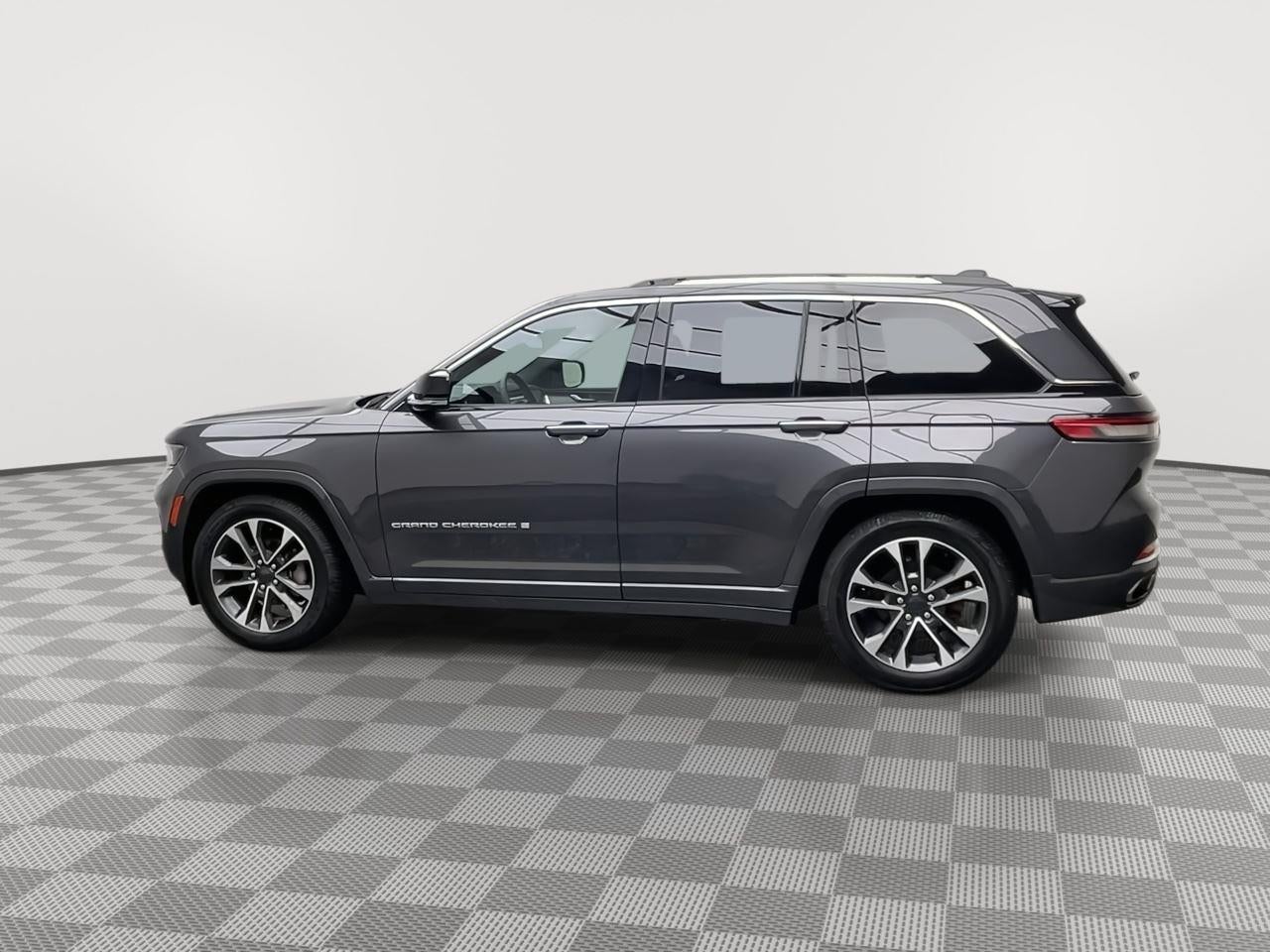 2023 Jeep Grand Cherokee Overland