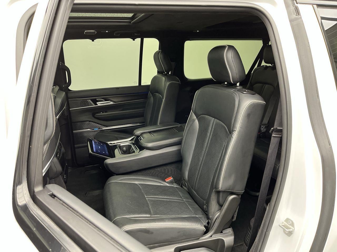 2024 Jeep GRAND WAGONEER L SERIES II 4X4
