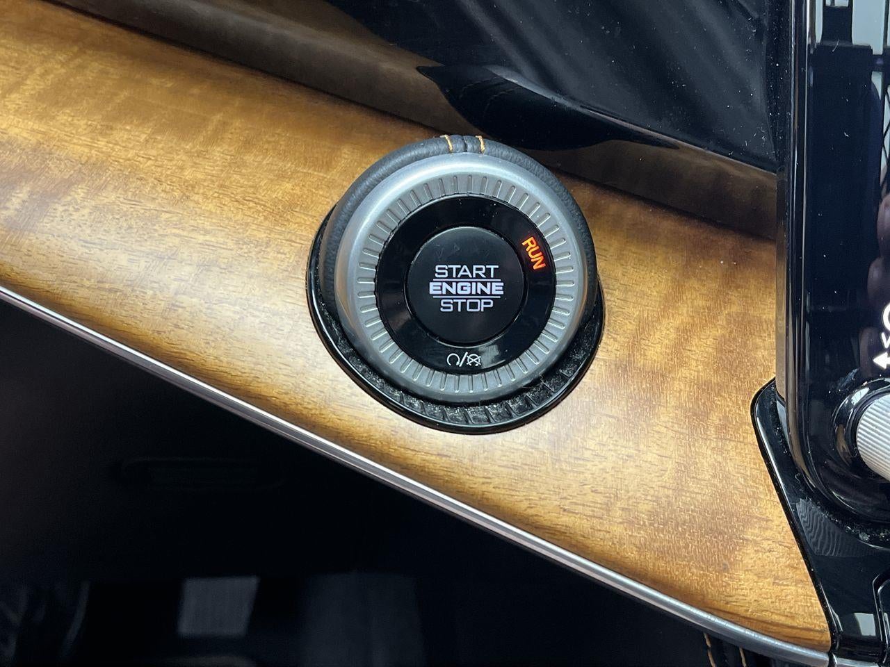 2024 Jeep Grand Wagoneer L Series III