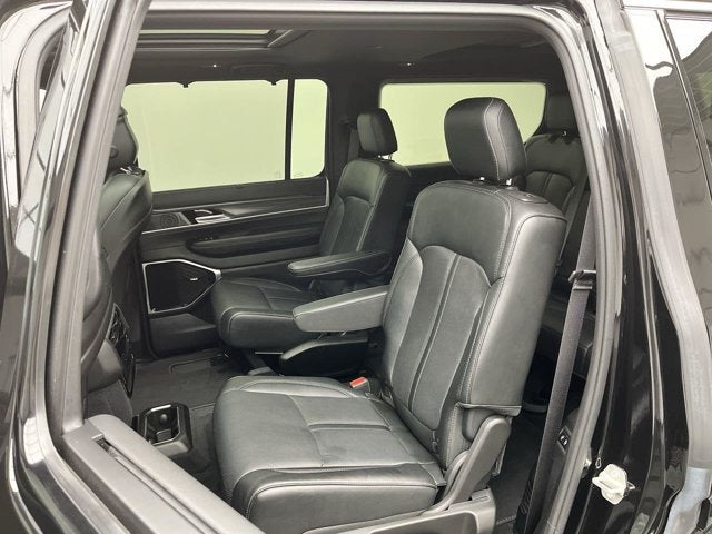 2023 Jeep Wagoneer Series III