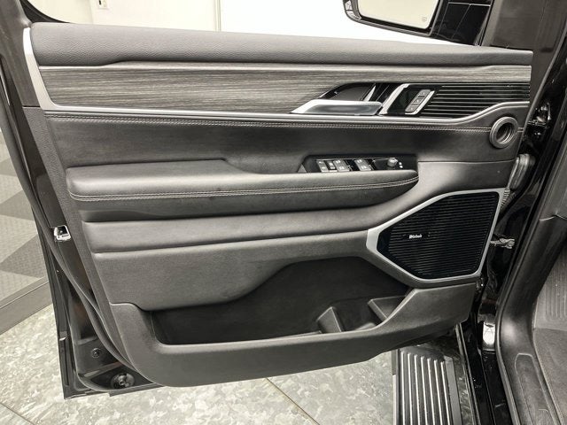 2023 Jeep Wagoneer Series III