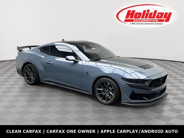 2024 Ford Mustang Dark Horse's photo