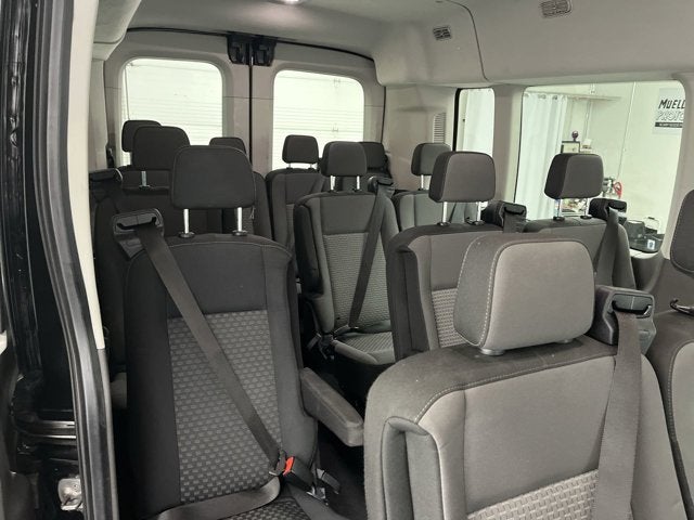 2024 Ford Transit Passenger Wagon XLT