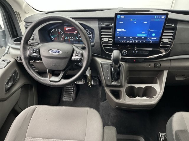 2024 Ford Transit Passenger Wagon XLT
