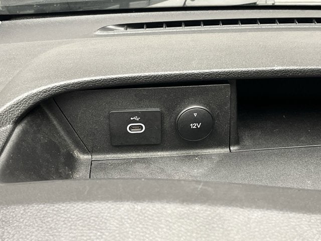 2024 Ford Transit Passenger Wagon XLT