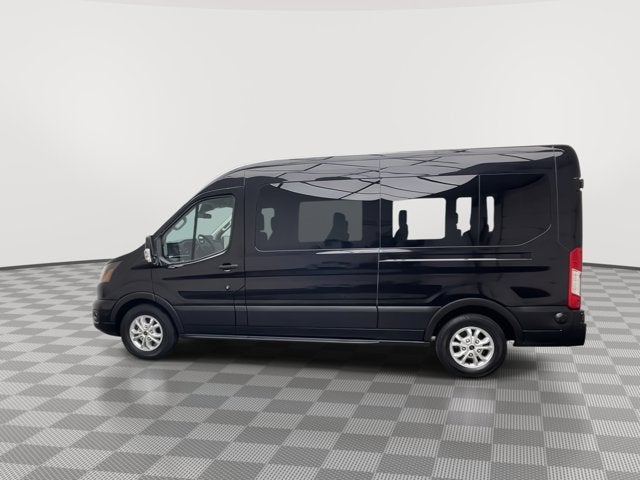 2024 Ford Transit Passenger Wagon XLT