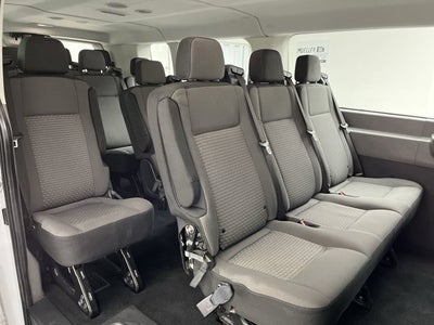2024 Ford Transit Passenger Wagon XLT