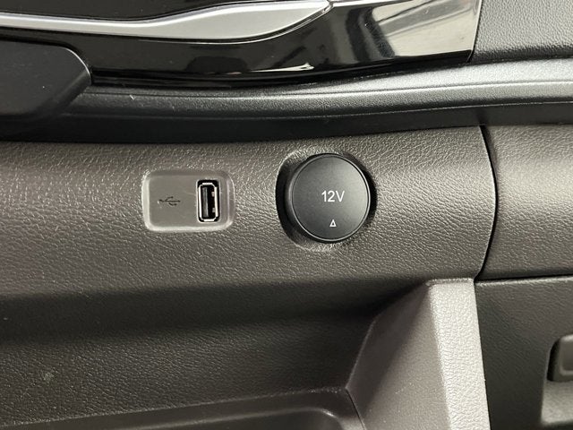 2024 Ford Transit Passenger Wagon XLT