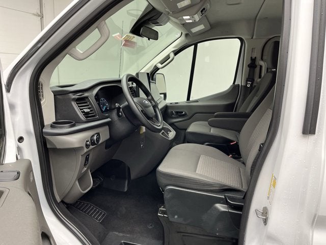 2024 Ford Transit Passenger Wagon XLT