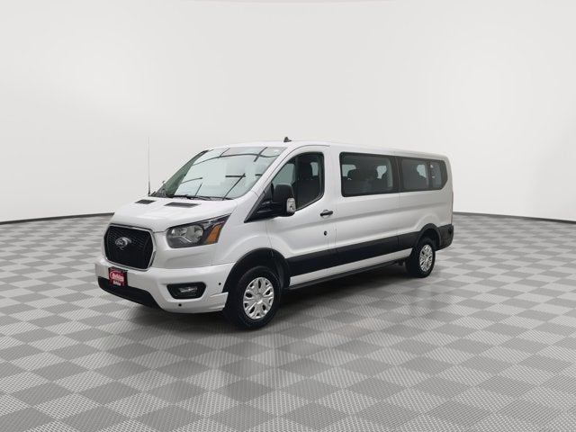 2024 Ford Transit Passenger Wagon XLT