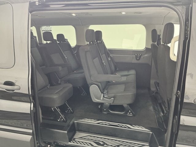 2023 Ford Transit Passenger Wagon XLT