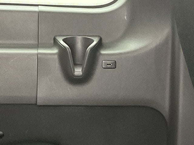 2023 Ford Transit Passenger Wagon XLT