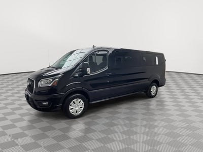 2023 Ford Transit Passenger Wagon XLT