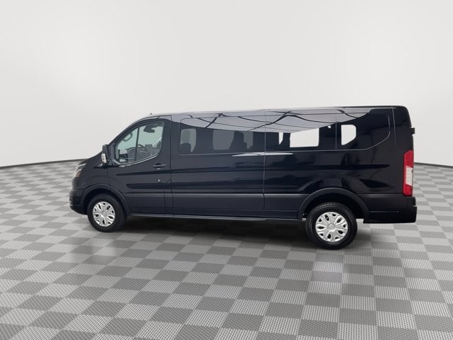 2023 Ford Transit Passenger Wagon XLT