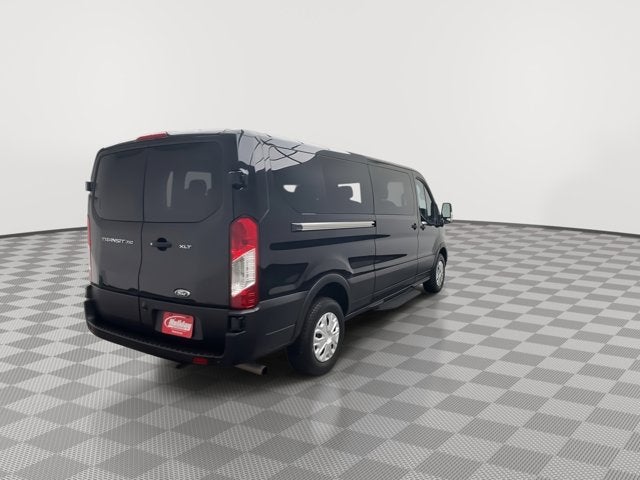 2023 Ford Transit Passenger Wagon XLT
