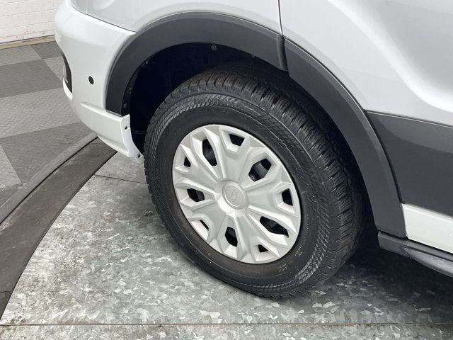 2024 Ford Transit Passenger Wagon XLT