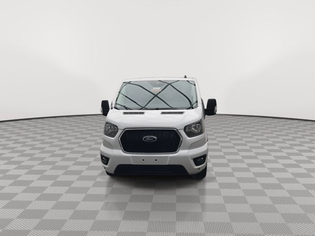 2024 Ford Transit Passenger Wagon XLT
