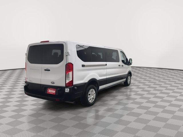 2024 Ford Transit Passenger Wagon XLT