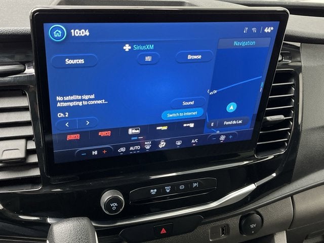 2024 Ford Transit Passenger Wagon XLT