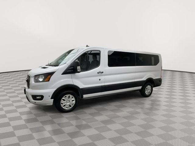 2024 Ford Transit Passenger Wagon XLT