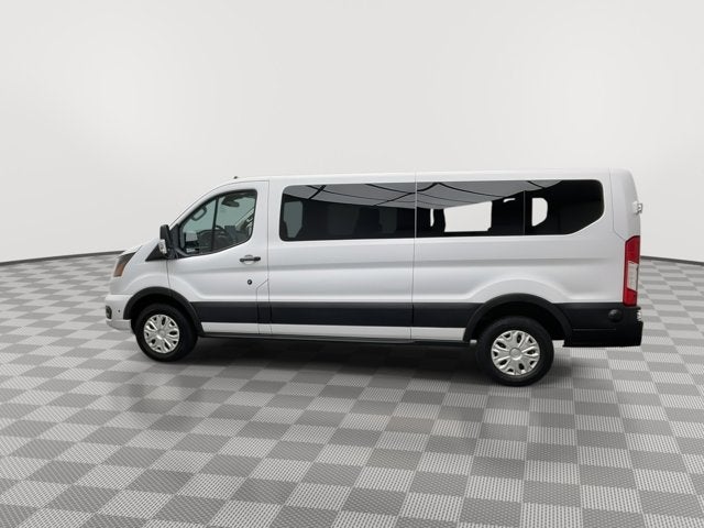 2024 Ford Transit Passenger Wagon XLT