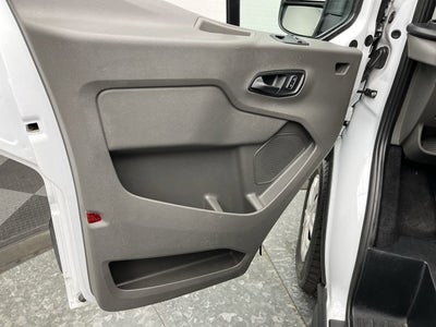 2024 Ford Transit Passenger Wagon XLT