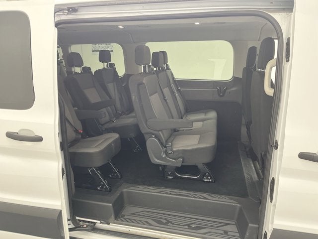 2024 Ford Transit Passenger Wagon XLT