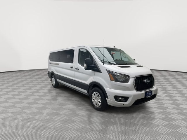 2024 Ford Transit Passenger Wagon XLT