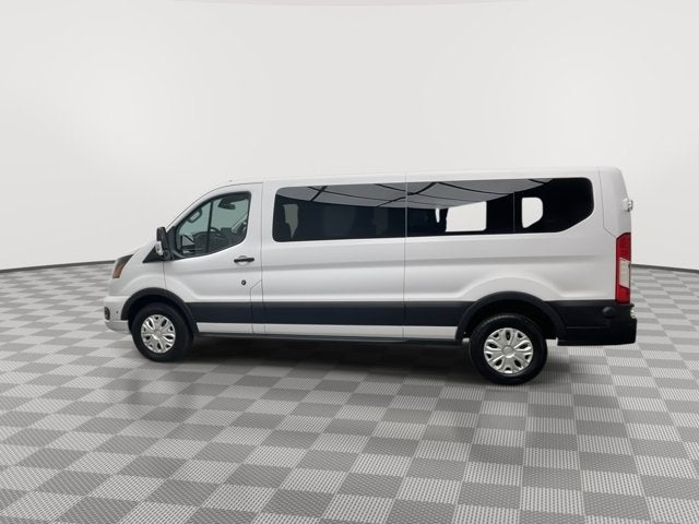 2024 Ford Transit Passenger Wagon XLT