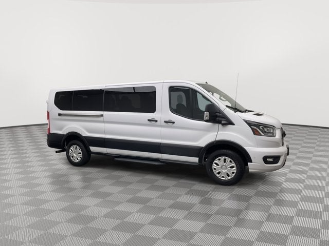 2023 Ford Transit Passenger Wagon XLT