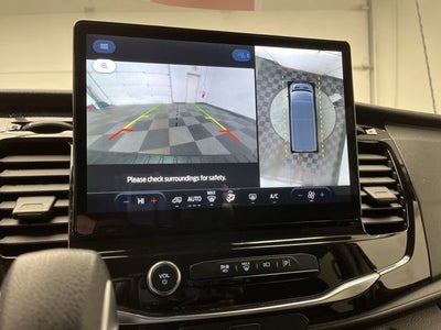 2023 Ford Transit Passenger Wagon XLT