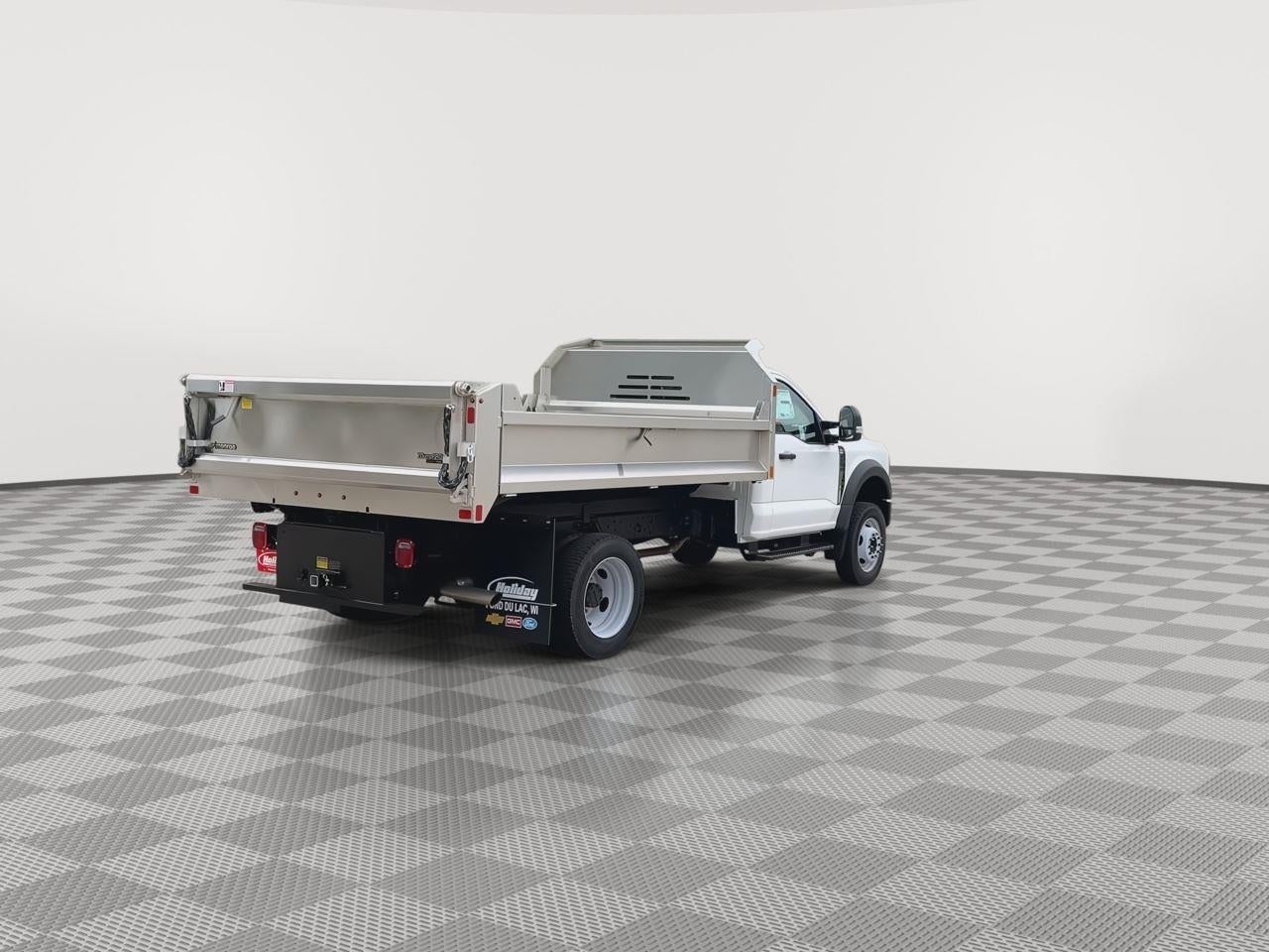 2025 Ford Super Duty F-550 DRW XL