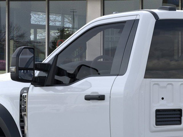 2025 Ford F-550 XL
