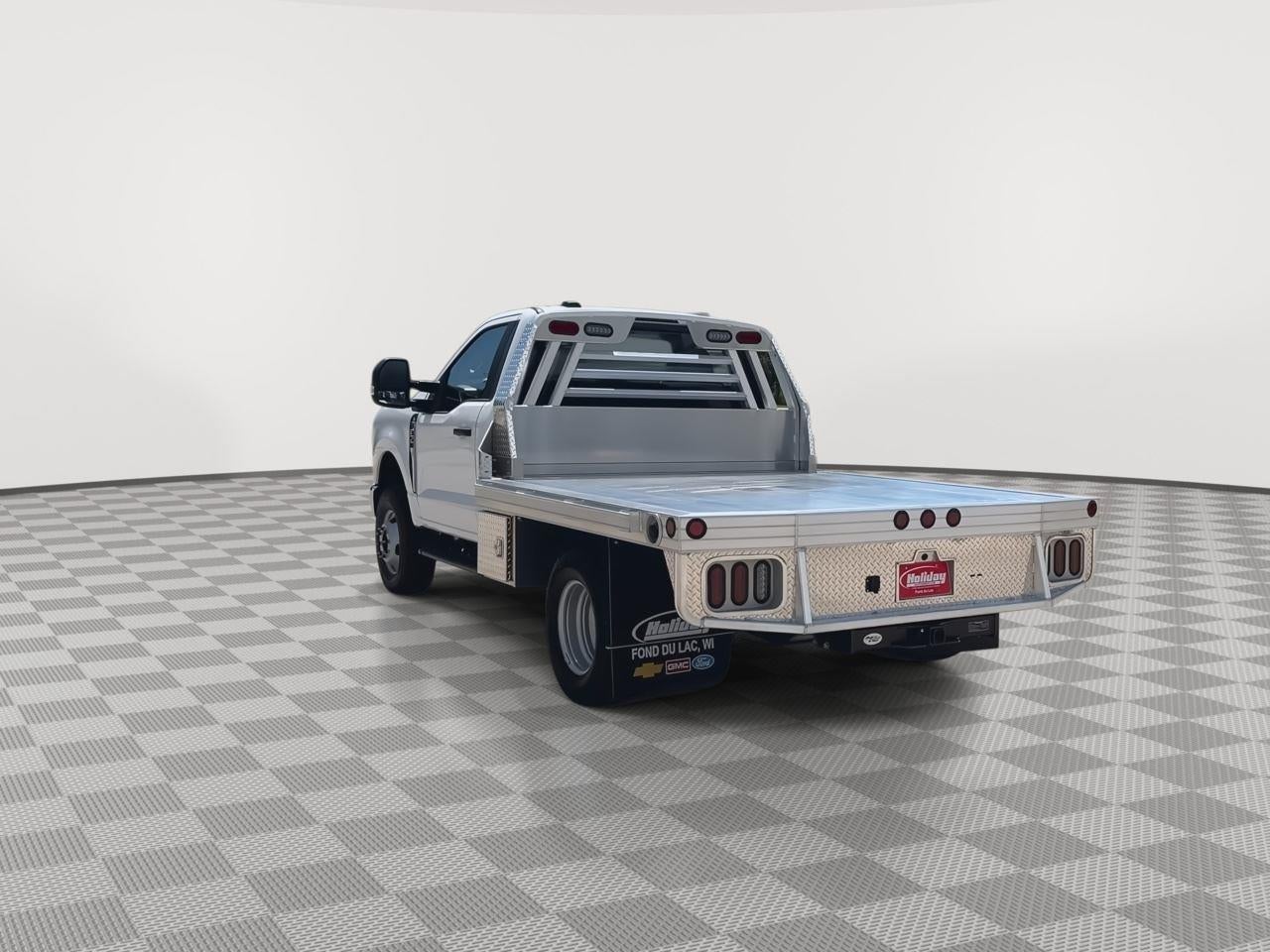 2026 Ford Super Duty F-350 DRW XL