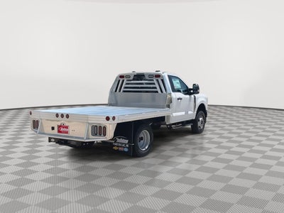2026 Ford Super Duty F-350 DRW XL