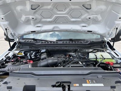 2025 Ford Super Duty F-550 DRW XL