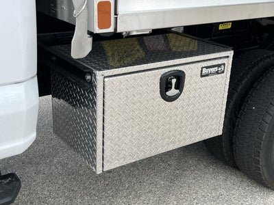 2025 Ford Super Duty F-550 DRW XL