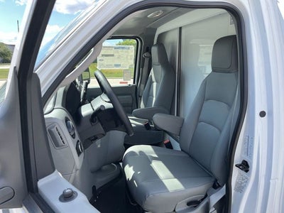 2027 Ford E-Series Cutaway E-350 DRW 176 WB