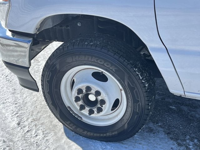 2024 Ford E-Series Cutaway E-350 SRW 138" WB