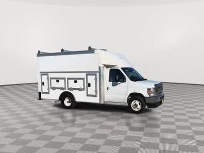2024 Ford E-Series Cutaway E-350 SRW 138" WB