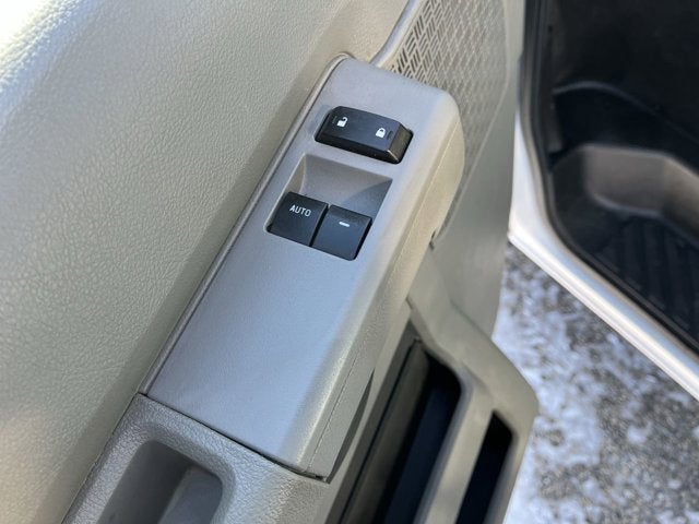 2024 Ford E-Series Cutaway E-350 SRW 138" WB