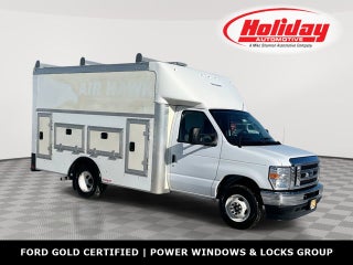 2024 Ford E-Series Cutaway E-350 SRW 138" WB