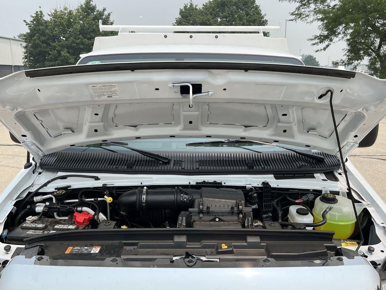 2026 Ford E-Series Cutaway E-350 DRW 138 WB