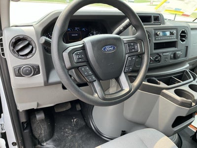2026 Ford E-Series Cutaway E-350 DRW 138 WB