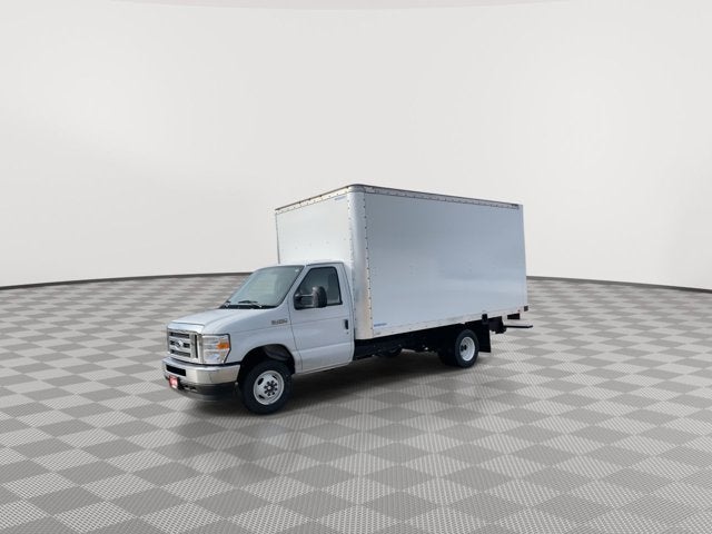 2025 Ford E-450SD Wabash Box Van