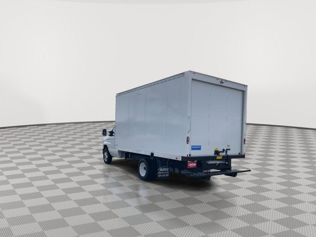 2025 Ford E-450SD Wabash Box Van