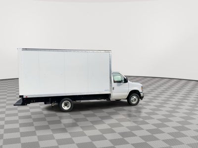 2025 Ford E-450SD Wabash Box Van