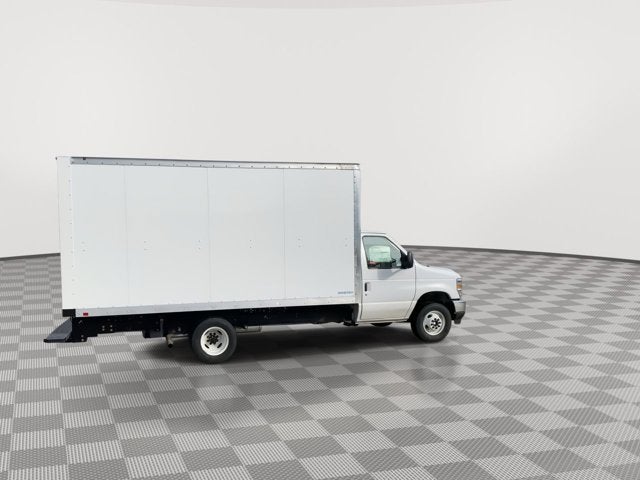 2025 Ford E-450SD Wabash Box Van